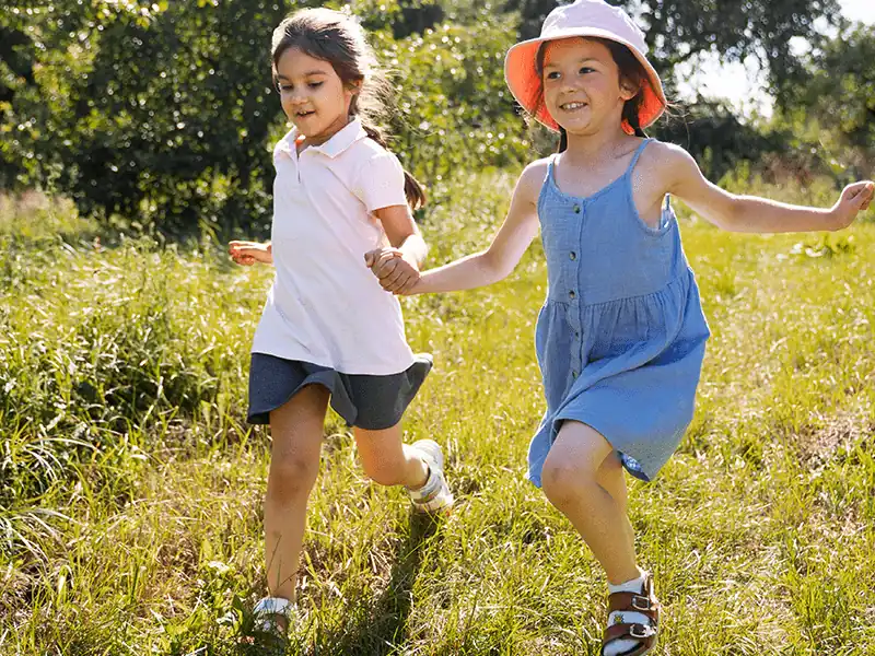 children running on park